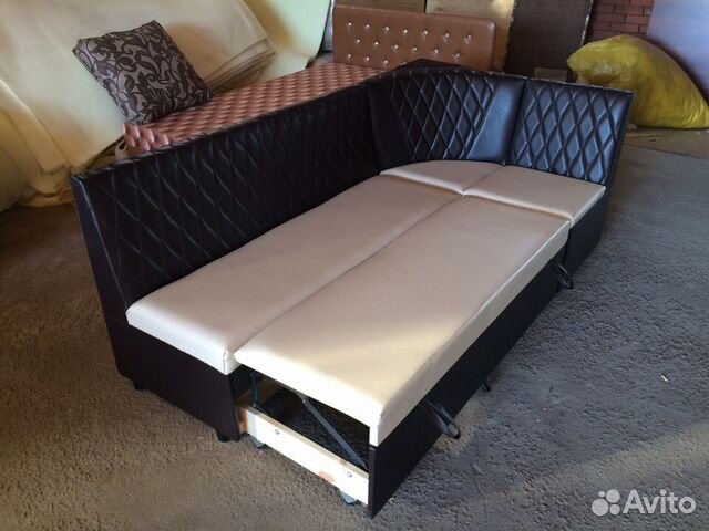 Кухонный угловой диван, со спальным местом