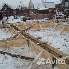 Бригада выполнит земляные и бетонные работы Бригада выполнит земляные и бетонные работы