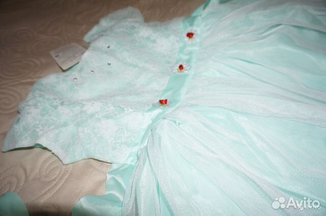 Нарядное платье