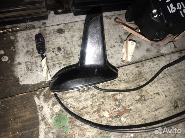 Плавник антенна на крышу мерседес w221/s221