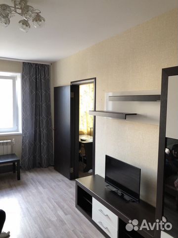 1-к квартира, 35 м², 4/10 эт.