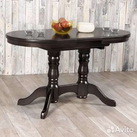 Стол из массива