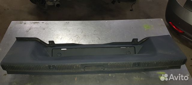 Шкода йети 5L6863459A