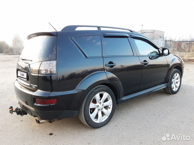 Mitsubishi Outlander 2.0 CVT, 2011, 200 550 км