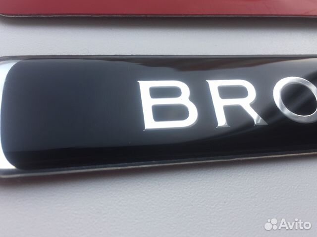 Надпись Brownstone черная для Toyota Land Cruiser Надпись Brownstone черная для Toyota Land Cruiser