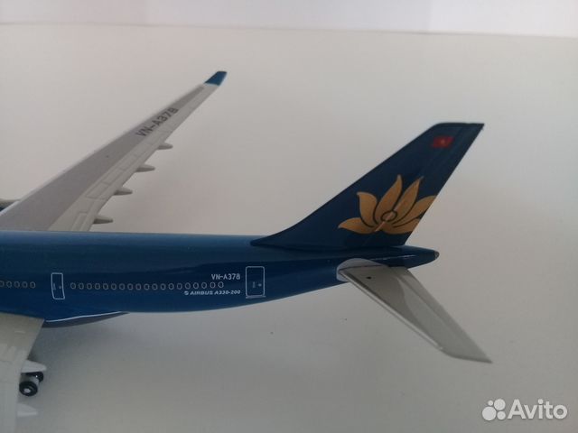 Самолет Vietnam Airlines A330-200 1:500