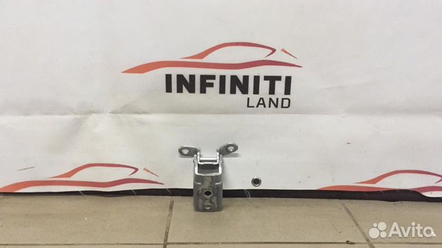 Нижняя петля передней правой двери Infiniti Q50 Нижняя петля передней правой двери Infiniti Q50