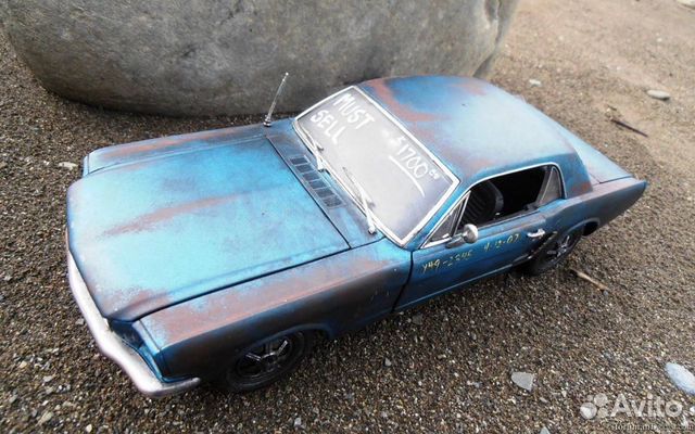 1964 1/2 Ford Mustang Junkyard - Welly #we12519hg