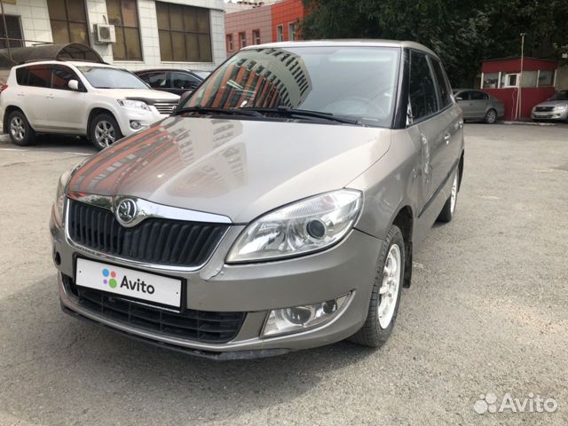 Skoda Fabia 1.2 МТ, 2014, битый, 120 000 км