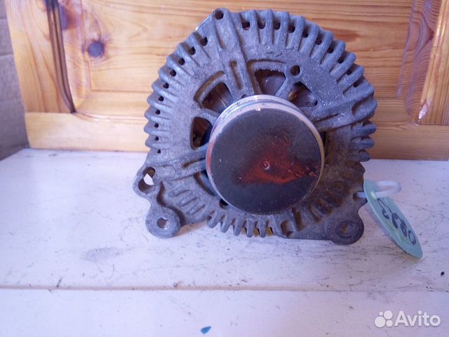 Генератор VW passat (B6) 180А