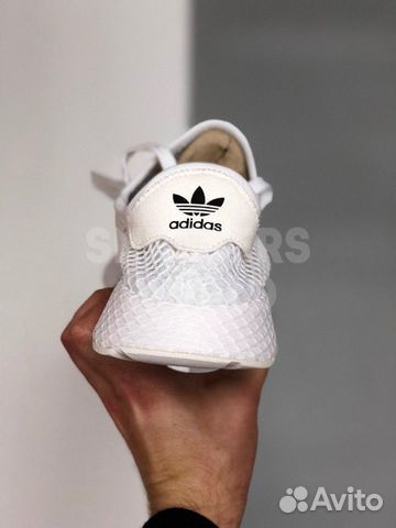 Adidas Deerupt белые Adidas Deerupt белые