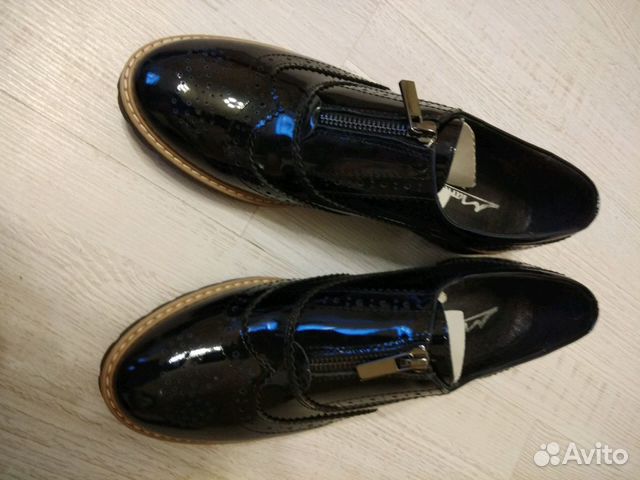 Кожаные ботинки