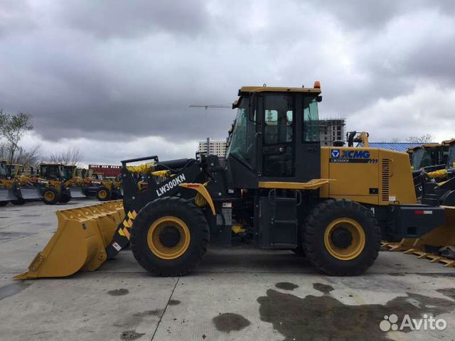 Фронтальный погрузчик xcmg LW300KN