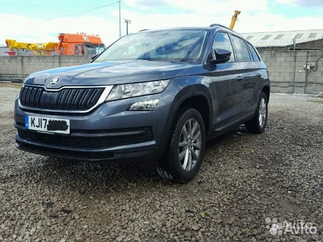 Дверь капот фара бампер Skoda Kodiaq 2017) Дверь капот фара бампер Skoda Kodiaq 2017)