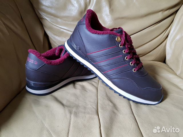 Новые утепленные кроссовки Adidas 42 р Новые утепленные кроссовки Adidas 42 р