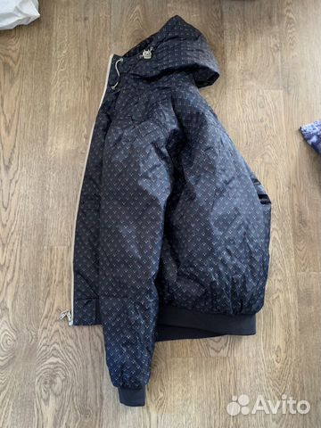Ветровка pull and bear Ветровка pull and bear
