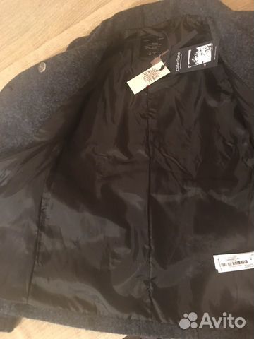 Пальто короткое 44 новое collezione Пальто короткое 44 новое collezione