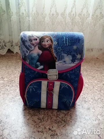 Рюкзак школьный