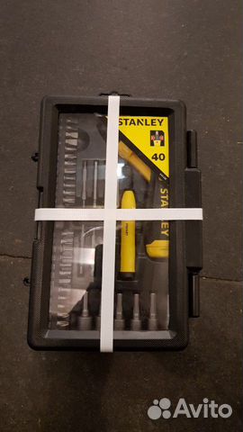 Stanley 40 набор бит,сверл + отвёртка реверсивная
