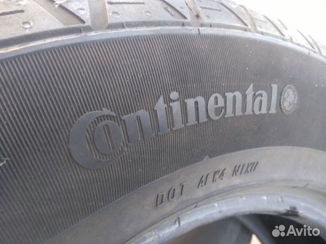 Продам 2 баллона 255/60 R18 continental