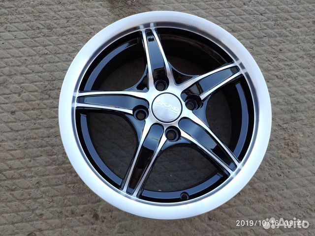 Комплект нового литья R14 4x100 скад Стинг Алмаз Комплект нового литья R14 4x100 скад Стинг Алмаз