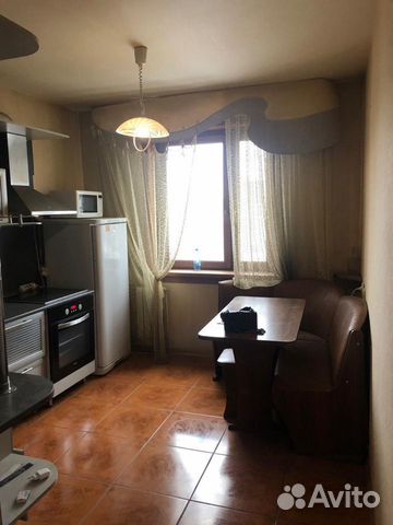1-к квартира, 42 м², 10/10 эт. 1-к квартира, 42 м², 10/10 эт.