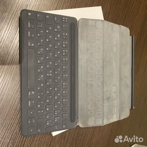 Smart Keyboard 10.5