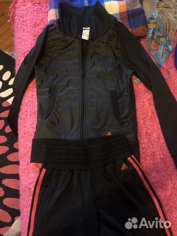 Спортивный костюм Adidas. XS Спортивный костюм Adidas. XS