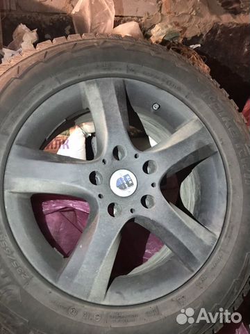 Колёса на зимней шипованной резине Grand Cherokee Колёса на зимней шипованной резине Grand Cherokee