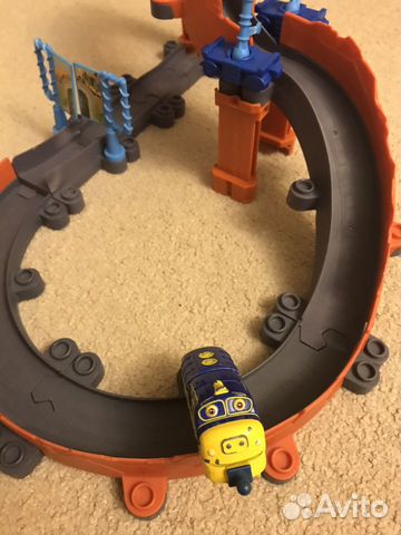 Chuggington поезд игровой набор Храбрый Брюстер Chuggington поезд игровой набор Храбрый Брюстер