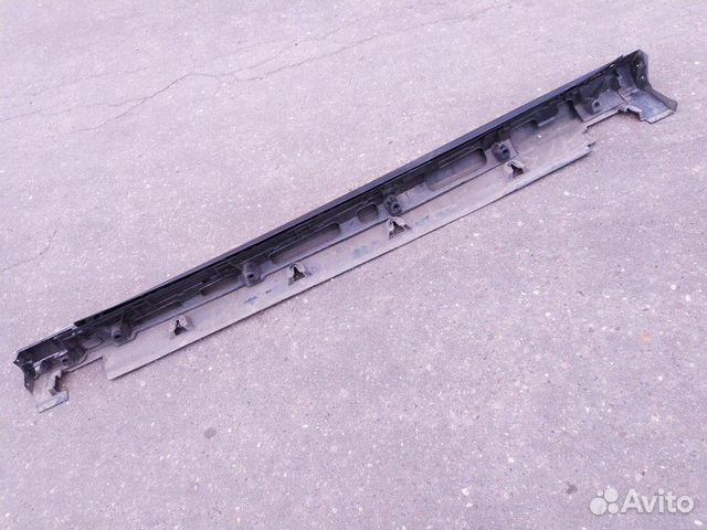 Накладка порога правя Mercedes W166 ML Накладка порога правя Mercedes W166 ML