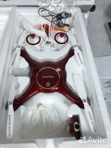 Квадрокоптер Syma X5UW с камерой красный Квадрокоптер Syma X5UW с камерой красный