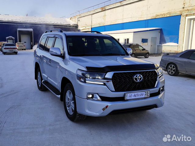 Рестайлинг комплект Toyota Land Cruiser 200 Рестайлинг комплект Toyota Land Cruiser 200