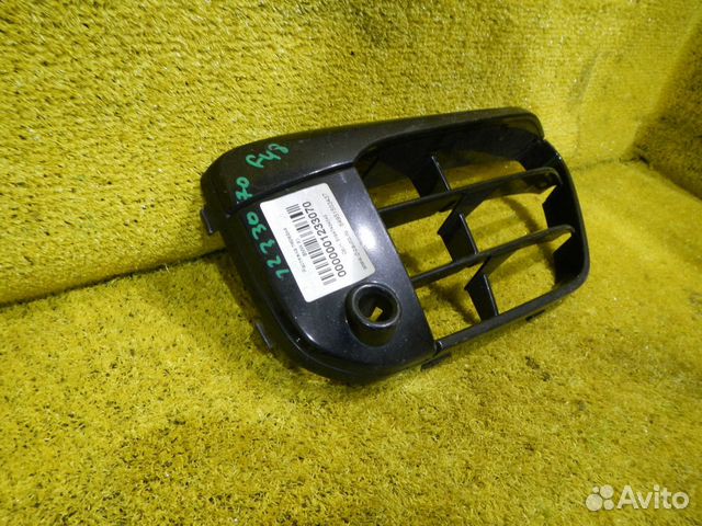 Решетка переднего бампера правая BMW X1 F48 (15-19