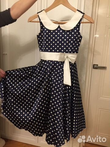 Платье-пачка в горох с бантом Платье-пачка в горох с бантом