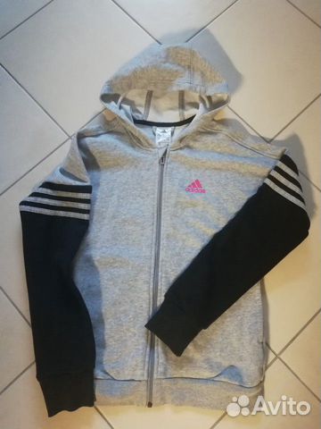 Спортивный костюм Спортивный костюм