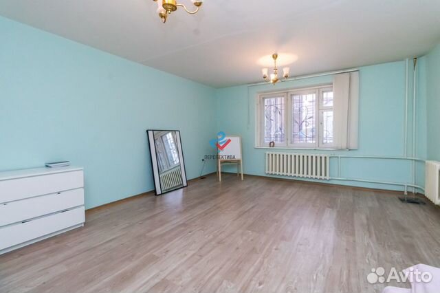 2-к квартира, 82 м², 1/10 эт.