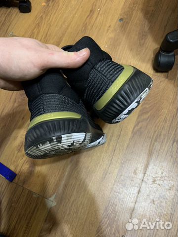 Кроссовки adidas PRO bounce