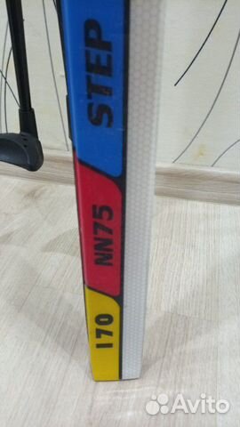 Беговые лыжи с ботинками и палками