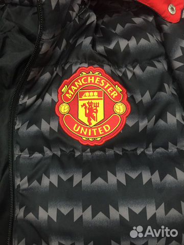 Продам куртку (пуховик) adidas
