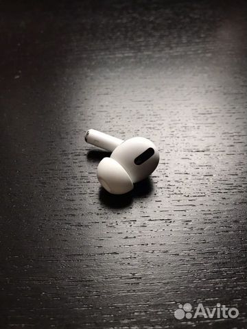 AirPods Pro левый (L) AirPods Pro левый (L)