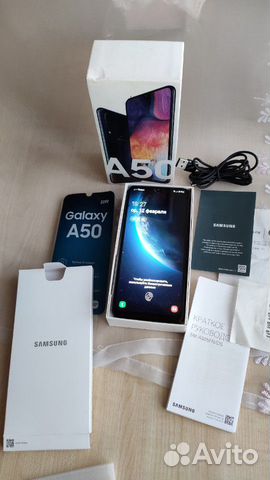Смартфон SAMSUNG Galaxy A50 (2019) 64GB