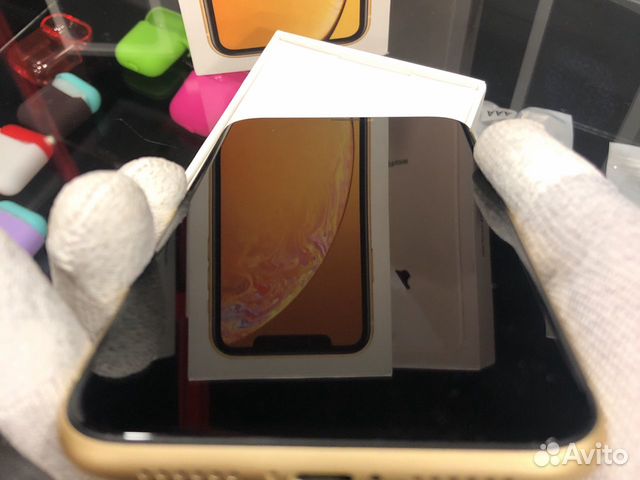 iPhone XR yellow оригинал
