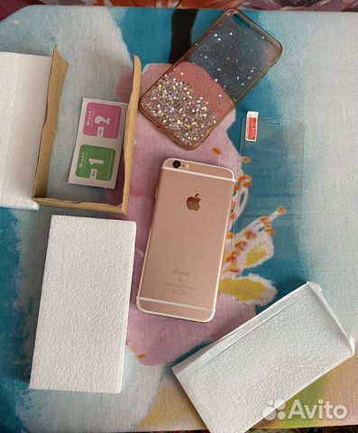 Телефон iPhone 6s Телефон iPhone 6s