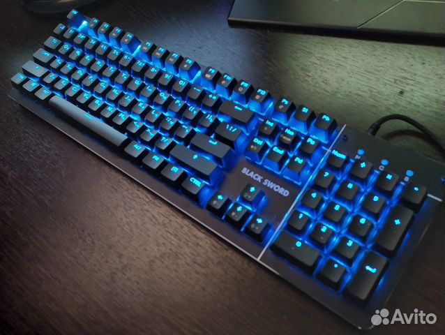 Игровая Механическая Клавиатура с rgb подсветкой Игровая Механическая Клавиатура с rgb подсветкой