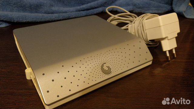 Внешний жесткий диск Seagate (2 Тб) Внешний жесткий диск Seagate (2 Тб)