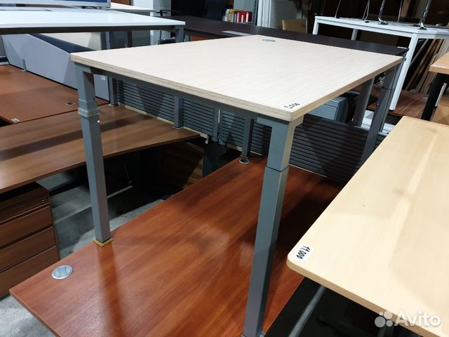 Столы компьютерные steelcase Столы компьютерные steelcase