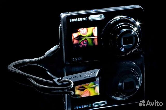 Селфи фотоаппарат SAMSUNG ST500 как новый