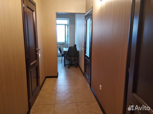 2-к квартира, 58 м², 1/4 эт.