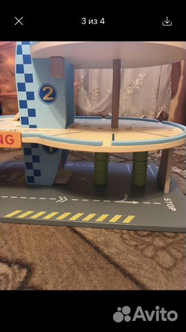 Деревянная парковка Деревянная парковка